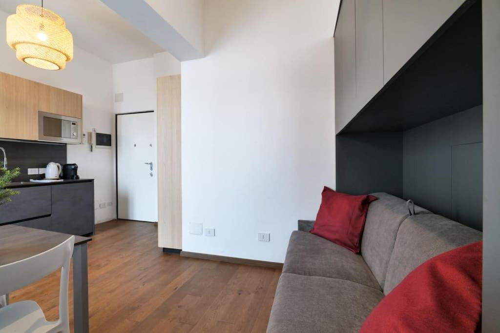 Primopiano - Ripa B Lägenhet Milano Exteriör bild
